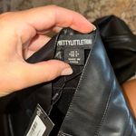 Pretty Little Thing black straight leg leather trouser Photo 4