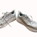 Hoka  Arahi 6 women’s green running walking shoes 9.5D SKU 6641 Photo 2