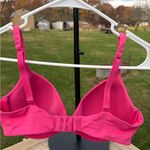Victoria's Secret Body by Bright Pink Bra Photo 1