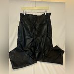 Madewell Vegan Leather Pull On Paper Bag Waist Black/size 14 pants Photo 3