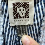 Anne Klein woman blue and white stripes Cropped pants Size 10 P Photo 3