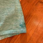 The North Face women'sโ flash dry tank top green size large athletic, athleisure Photo 1