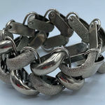 Vintage big link silver colored chain bracelet. Photo 0