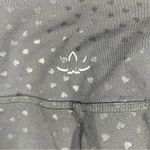 Beyond Yoga Black Heart Print Powershine High Rise Leggings Photo 3