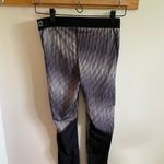 Nike  Womens Pro Cool Stairstep Capri Pants Photo 7