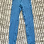 Halara Leggings Photo 1