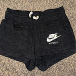 Nike  soft shorts Photo 0