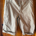 DKNY JEANS Womens Beige Cargo Capri Shorts Size 6 Tan Photo 0