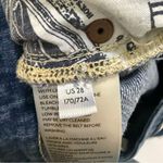 Pilcro and the Letterpress Anthropologie Pilcro Mid-Rise Slim Boyfriend Denim Medium Wash Shorts Size 28 Photo 4