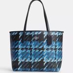 Coach NWT  CM160 Graphic Blue Multi Plaid City Tote Bag Photo 10