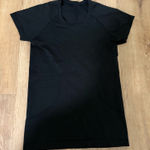 Lululemon  Swiftly Short Sleeve Shirt Black Size 6 Photo 0