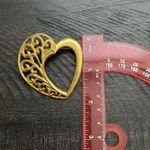 Vintage Gold Tone Heart Brooch Pin with Cutout Details Cutout Art Deco Swirls Photo 3