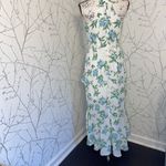 Disney  Princess Juniors Floral Ruffle midi dress, Size Medium‎ Photo 2