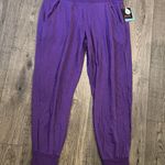 Maidenform  Women’s Longe Set Medium Photo 1