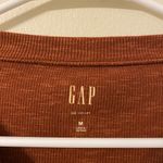 Gap ‎ Women's Terracotta Button Down Henley Shirt Photo 1