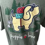 Gildan  Puppie Love Green Camping Dog‎ Graphic T-Shirt Outdoor Adventure Style Photo 3