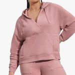 UGG NWT  Women's Adryann Hoodie Sweater size XL Photo 4