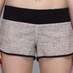 Lululemon Run: Speed Short *4-way Stretch Dottie Dash Grain size 4 Photo 1