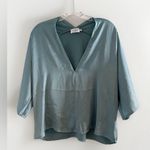 The Reset R Label Satin Top Women‎ Size XSmall Ice Blue Copper V Neck Photo 3