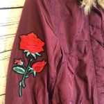 Ultim8 Brand burgundy faux fur collar rose appliqué bomber Jacket Juniors Sz Xl Red Photo 2
