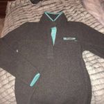 Columbia Pullover Photo 0