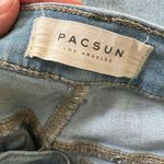 PacSun  Light Wash Mid Rise Distressed Jeggings Sz 26 Photo 74