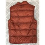 Uniqlo Ultra Light Down Vest Medium Orange Puffer Full Zip Quilted Packable Hike Photo 1