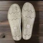 Toms Shoes Womens 6 Casual Slip On Flats Comfort Camo Print 10016779 Gray Fabric Green Photo 6