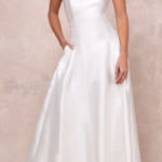 Lulus  Strapless White Wedding Gown Photo 0