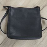 Anne Klein Black Pebbled Leather Crossbody Bag – Chic Everyday Classic y2k Photo 4