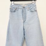 Levi's LEVI’S Premium Ribcage Straight Ankle Light Wash Button-Fly Jeans Size 26 Photo 1