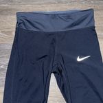 Nike  Dry Fit Cropped Capri Leggings Photo 1