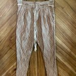 Free People  Women’s Size 6 Light At Sunrise Cropped Pants Photo 1