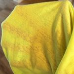 Under Armour  Shirt Neon Yellow Lemon Lime Heat Gear V Neck Women Medium Athletic Photo 5