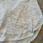 Lululemon  size 6‎ bundle flawed, read. Tank and full length leggings, capris Photo 3