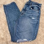 American Eagle  Hi Rise Stretch Curvy‎ Mom Jean Distressed 6 Photo 0