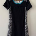 Title Nine  Dream Dress Short Sleeve Stretch Keyhole Back Mixed Print Black Sz S Photo 0