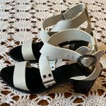 Banana Republic white heeled sandals size 8 Photo 0