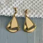 Sail Away W Me! Gold Tone & Ivory Enamel Vintage Sailboat Pierced Earrings Multiple Photo 2