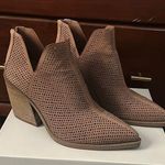 Vince Camuto  Boots Photo 0