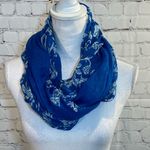 infinity  Scarf Photo 0