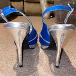 Touch Ups Heels Photo 2