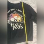 Disney It's all just a bunch of Hocus Pocus Black Sweatshirt Size L Halloween Photo 7