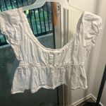 Divided  White Top Photo 0