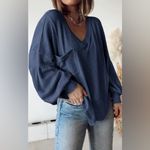 Elegant Navy V Photo 1