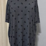 LuLaRoe  Gray Graphic Print T Shirt Womens 2XL All Over Print Casual Top Photo 0
