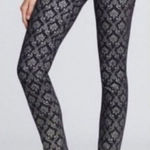 DL1961 006  4 way 360 stretch Emma denim damask legging size 28” Photo 0