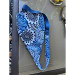 Vera Bradley Essential Sling Backpack Blue Star Medallion EUC Photo 3