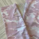 Strut this  Women’s Pink & White Camouflage Leggings Photo 3