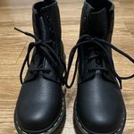 Dr. Martens  air wait leather ankle boots  Photo 2